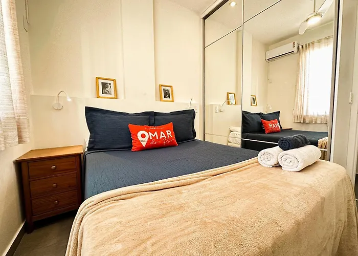 Omar do Rio - JC56 Qto&Sala Moderno, Internet 240mbps + Smart TV, próximo às praias de Ipanema, Arpoador e Copacabana e do Metrô.